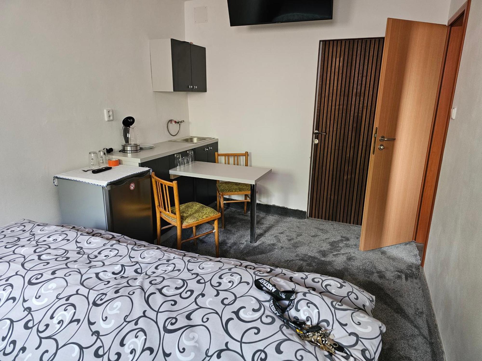 hotel KORUNA Rožnov pod Radhoštěm Exterior foto